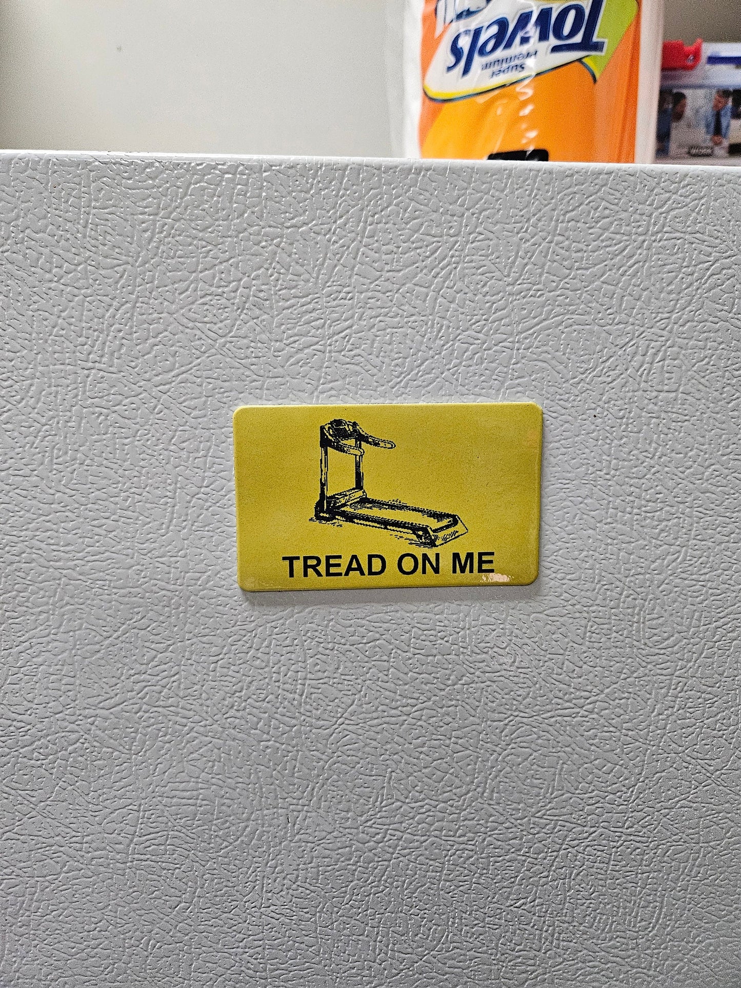 Funny tread on me treadmill Gadsden flag parody fridge magnet x3. 2x3.5" dimensions