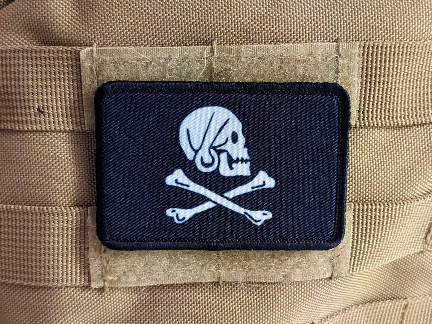 Henry Every skull and crossbones pirate flag pirate 2"x3" removable morale patch with hook and loop for hat